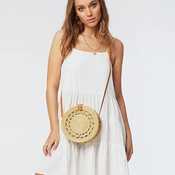 Rattan Bag (Medium) - Braided Details - Picture 1 of 10